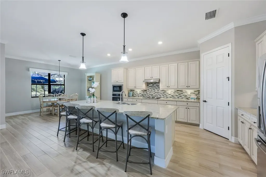 28007 Kerry Court Bonita Springs FL 34135