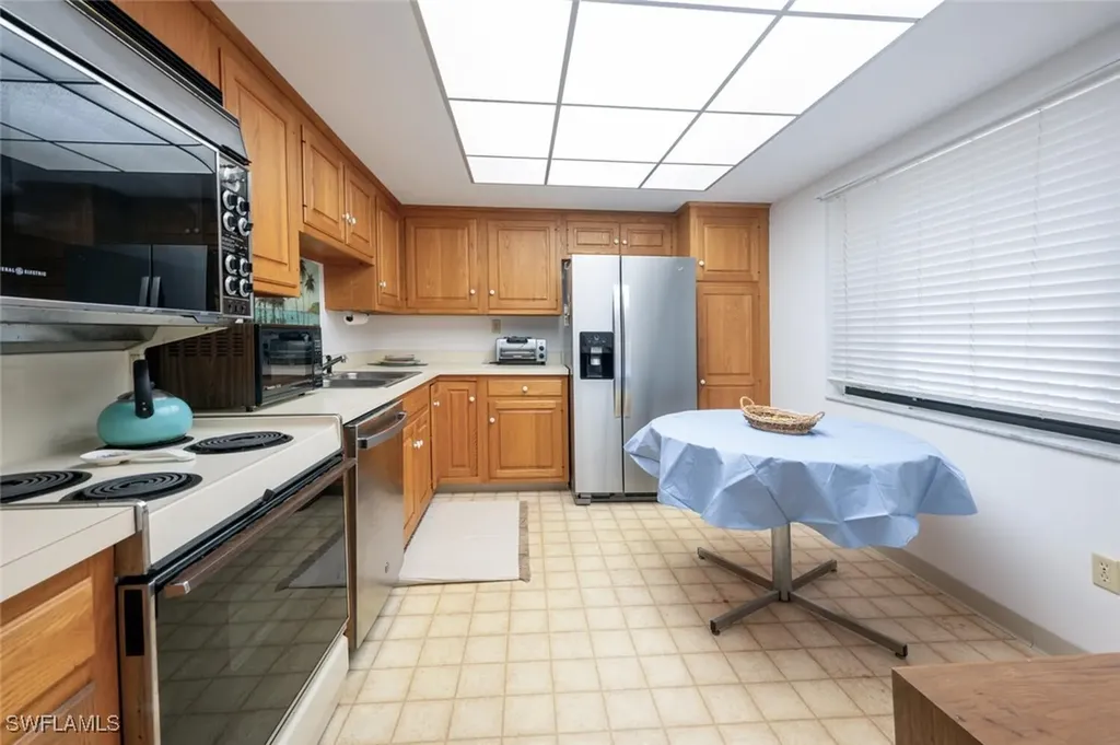 415 Augusta Boulevard Naples FL 34113