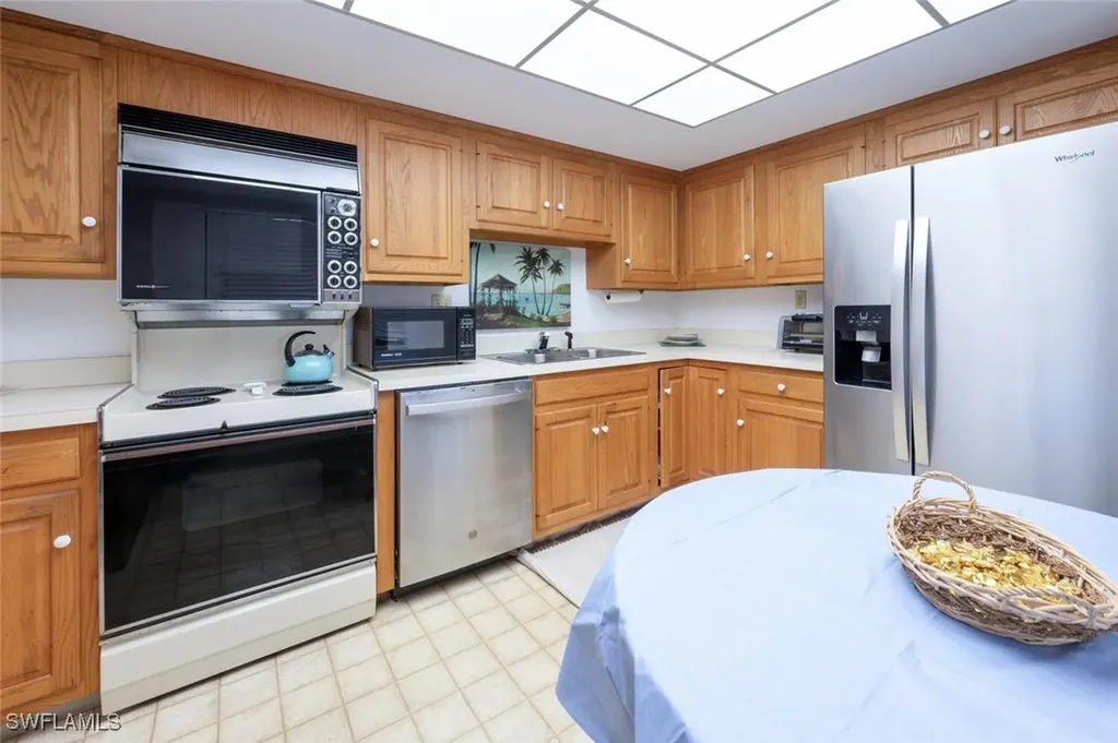 415 Augusta Boulevard Naples FL 34113