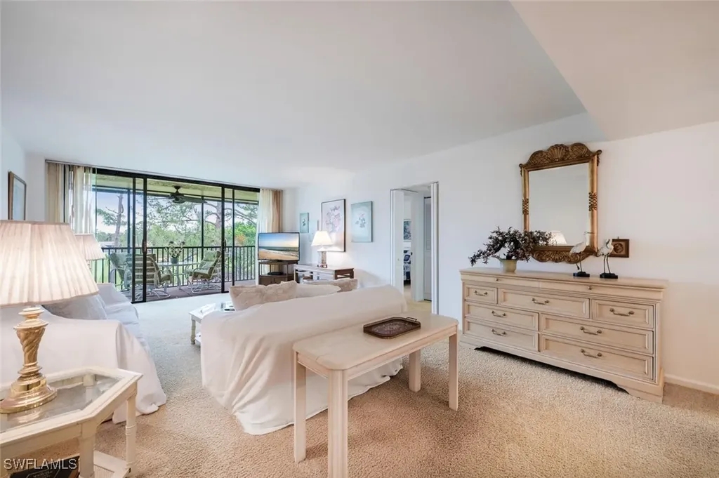 415 Augusta Boulevard Naples FL 34113