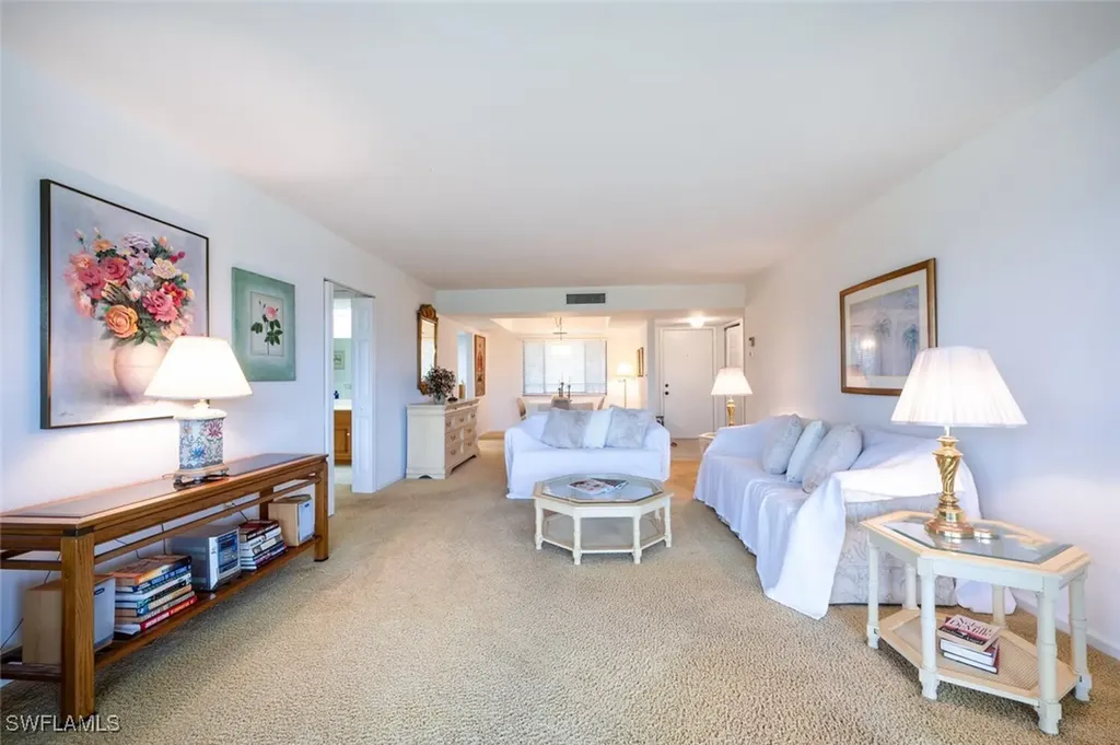 415 Augusta Boulevard Naples FL 34113