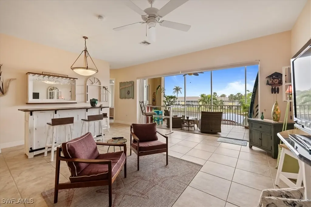4610 SE 5th Place Cape Coral FL 33904
