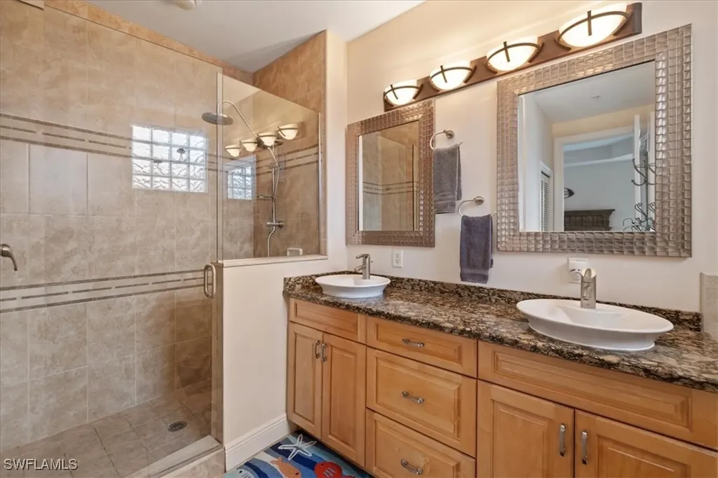 4610 SE 5th Place Cape Coral FL 33904