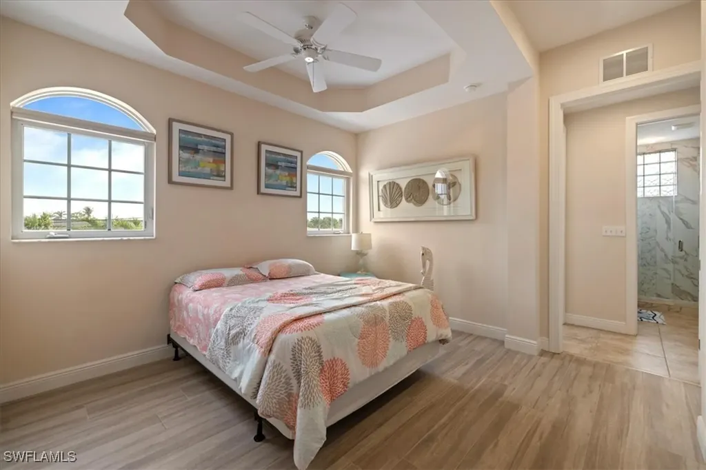 4610 SE 5th Place Cape Coral FL 33904