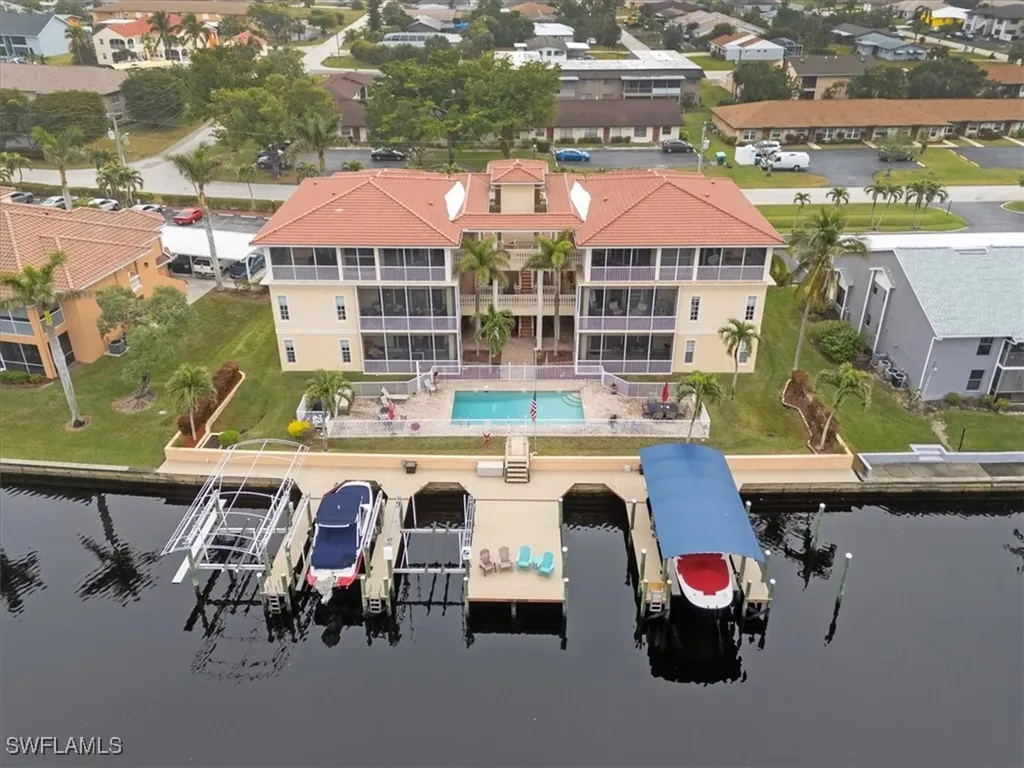 4610 SE 5th Place Cape Coral FL 33904