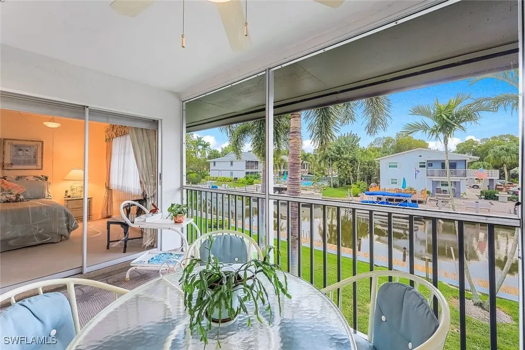 1686 Blue Point Avenue Naples FL 34102
