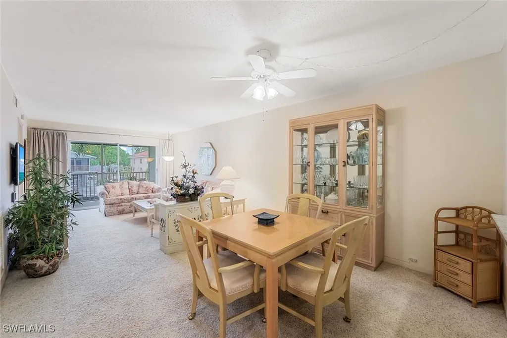 1686 Blue Point Avenue Naples FL 34102