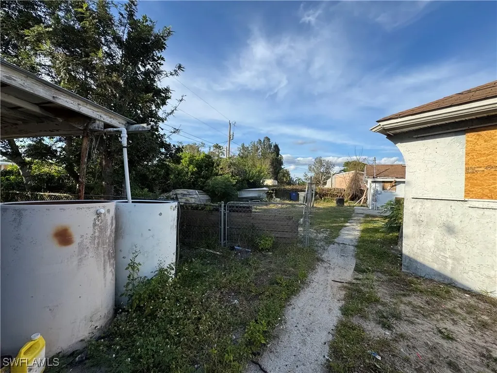 8306 Suncoast Drive North Fort Myers FL 33917