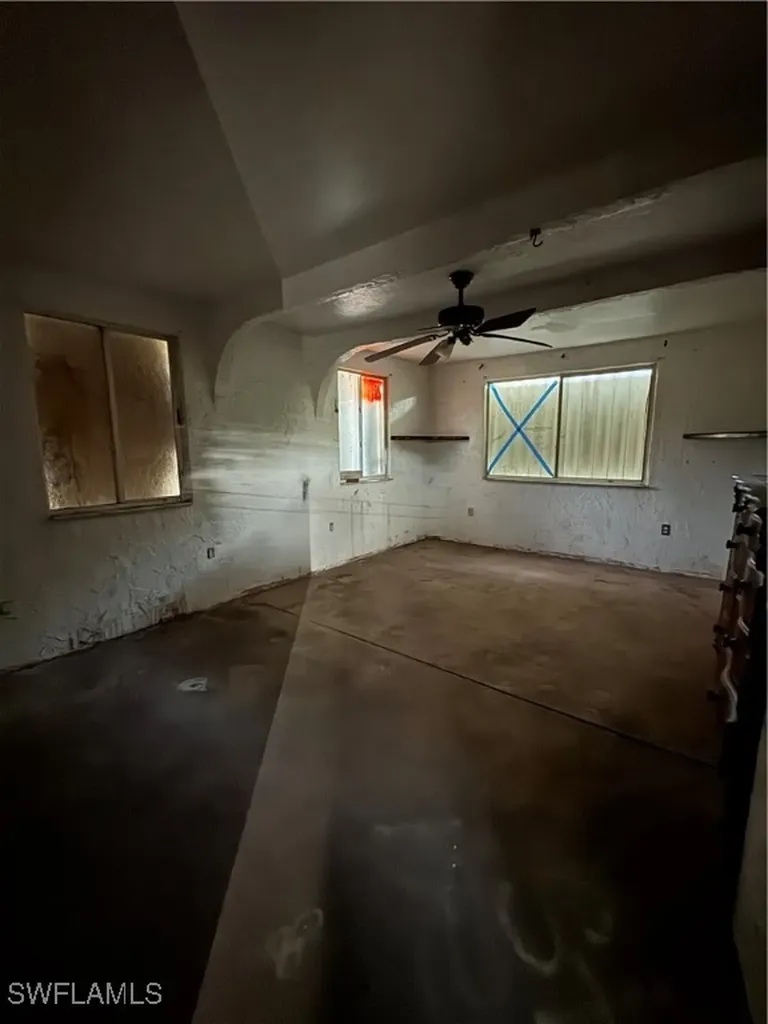 8306 Suncoast Drive North Fort Myers FL 33917