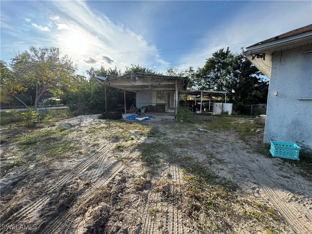 8306 Suncoast Drive North Fort Myers FL 33917