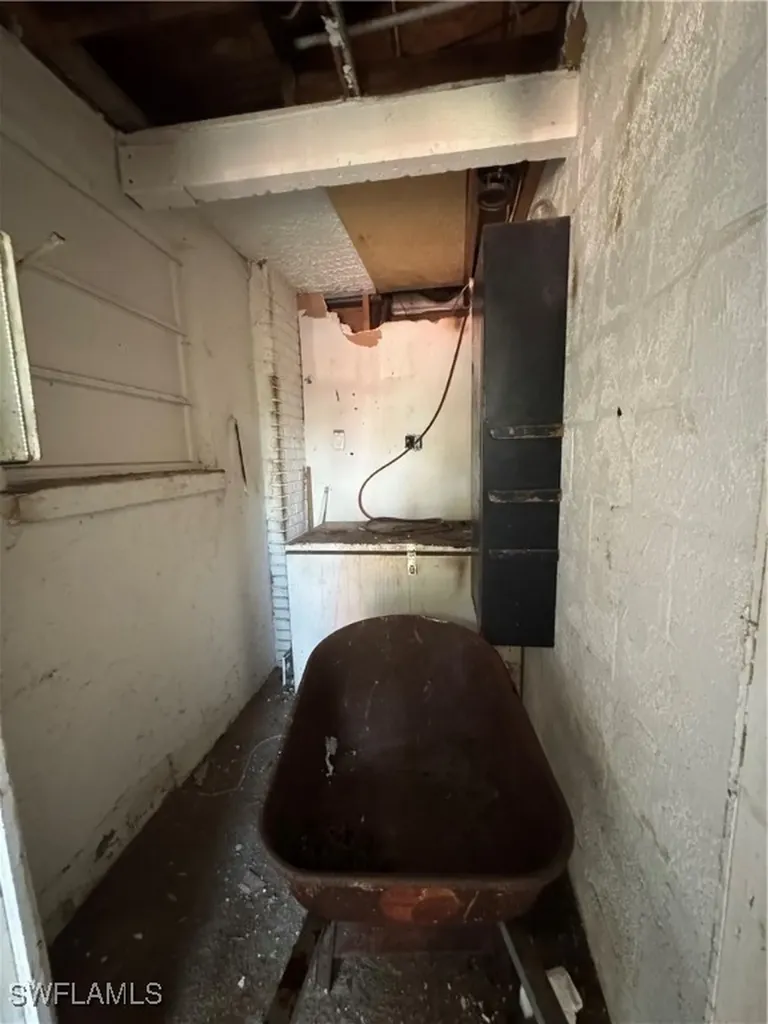 8306 Suncoast Drive North Fort Myers FL 33917