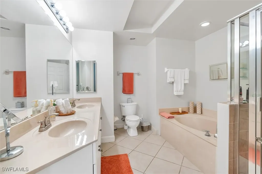 2743 1st Street Fort Myers FL 33916