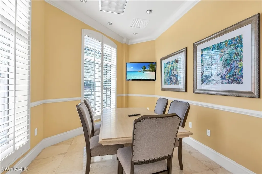 2743 1st Street Fort Myers FL 33916