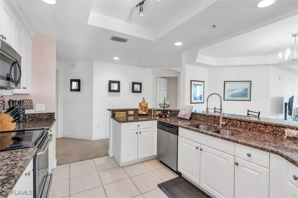 2743 1st Street Fort Myers FL 33916