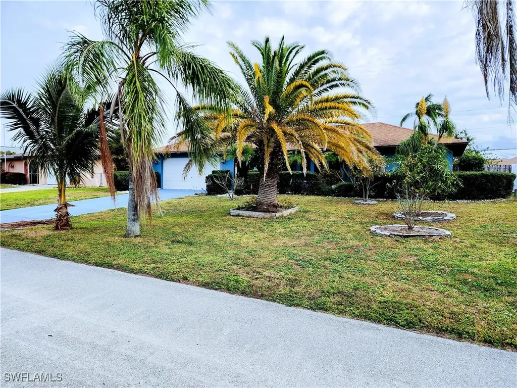 107 SE 21st Avenue Cape Coral FL 33990