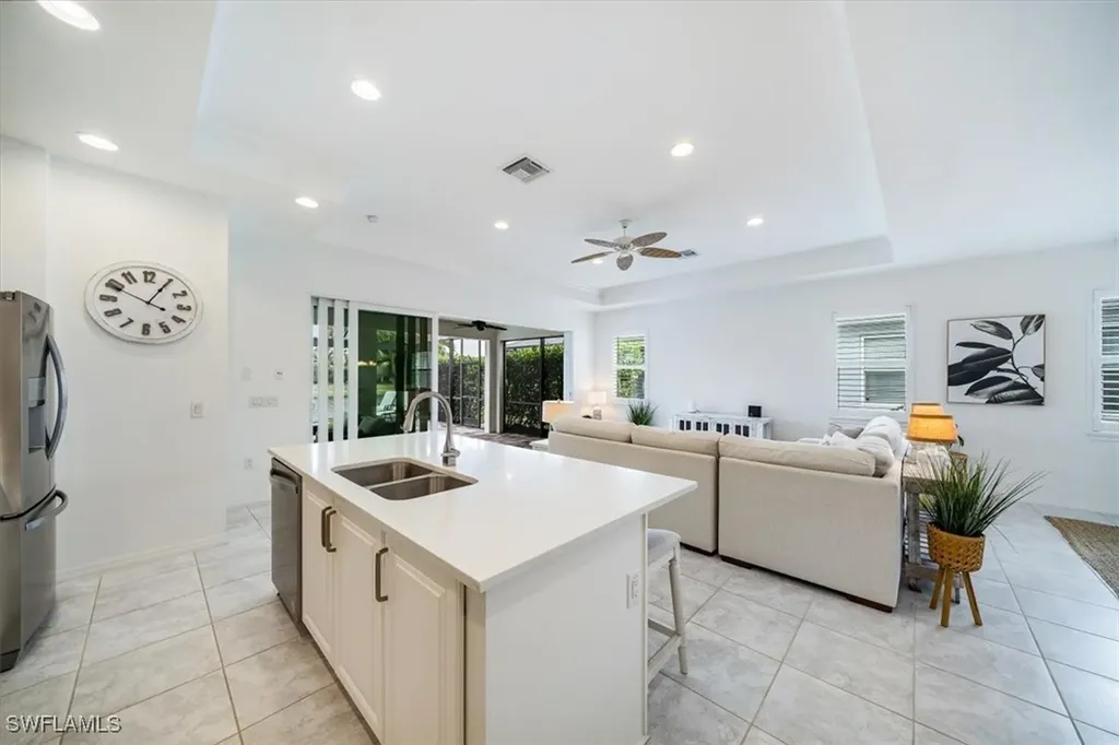 14552 Topsail Drive Naples FL 34114
