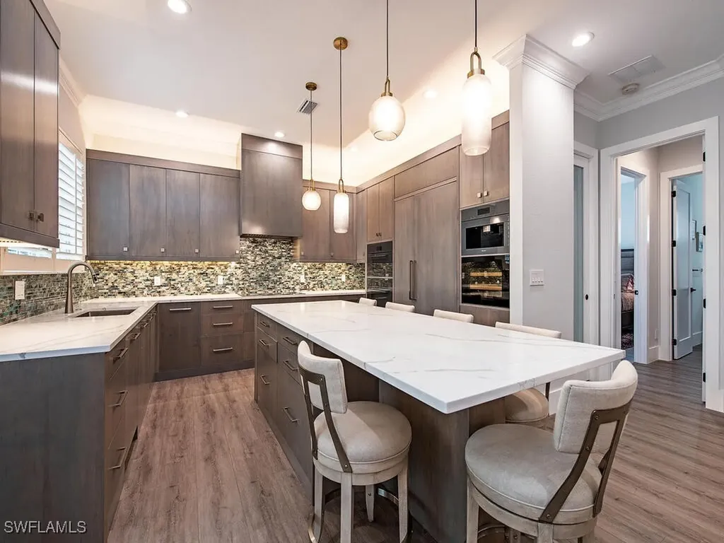 2330 Mont Claire Drive Naples FL 34109