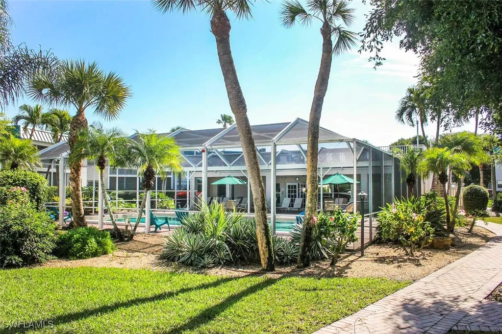 827 E Gulf Drive Sanibel FL 33957