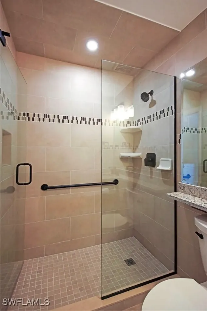 827 E Gulf Drive Sanibel FL 33957