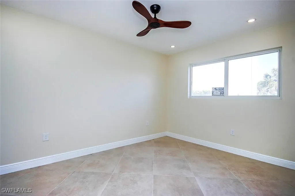 827 E Gulf Drive Sanibel FL 33957