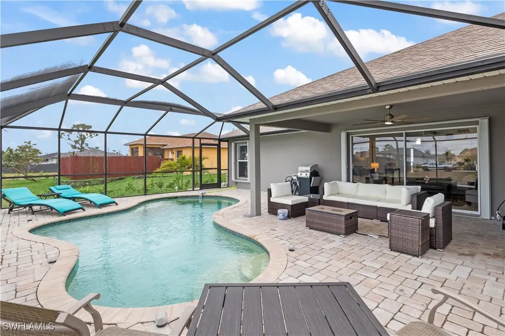 2631 NW 25th Place Cape Coral FL 33993