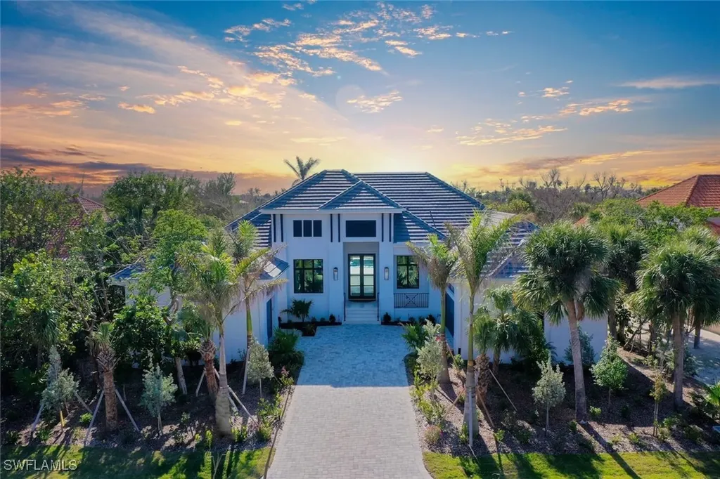 2319 Wulfert Road Sanibel FL 33957