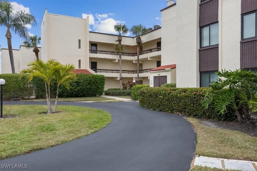 3635 Boca Ciega Drive Naples FL 34112