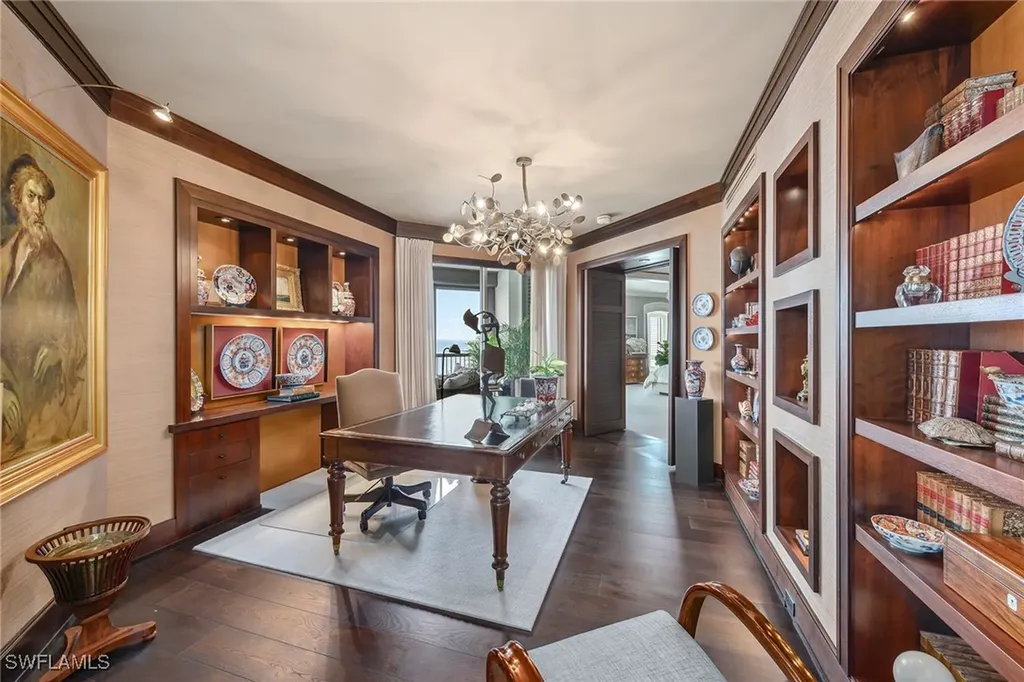 8477 Bay Colony Drive Naples FL 34108