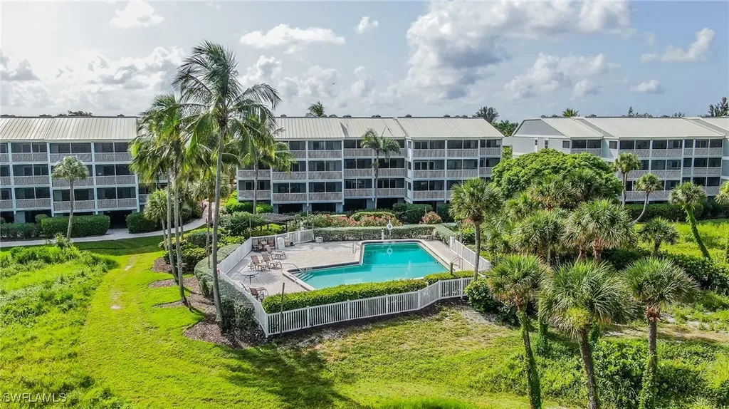 2117 Gulf Beach Villas Captiva FL 33924
