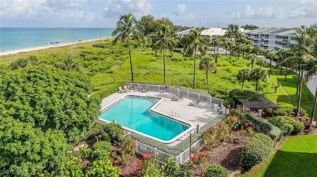 2117 Gulf Beach Villas Captiva FL 33924