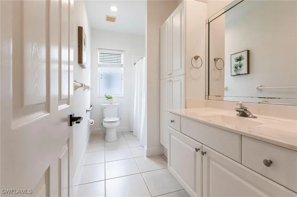 557 102nd Avenue N Naples FL 34108