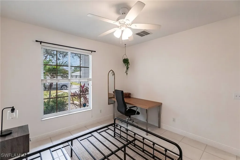 557 102nd Avenue N Naples FL 34108
