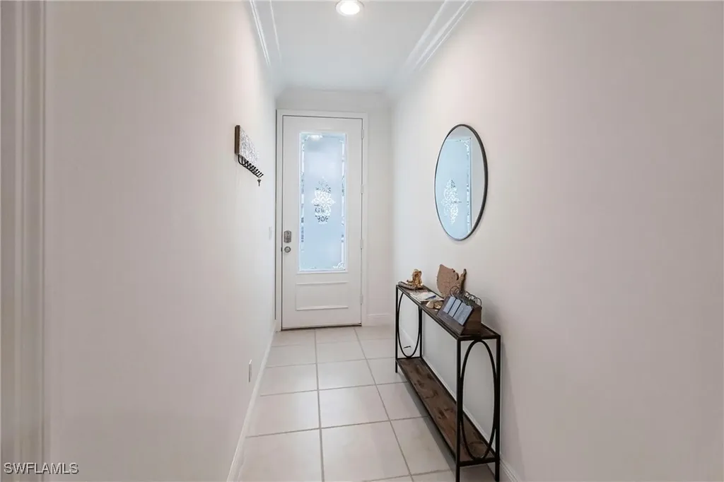 557 102nd Avenue N Naples FL 34108