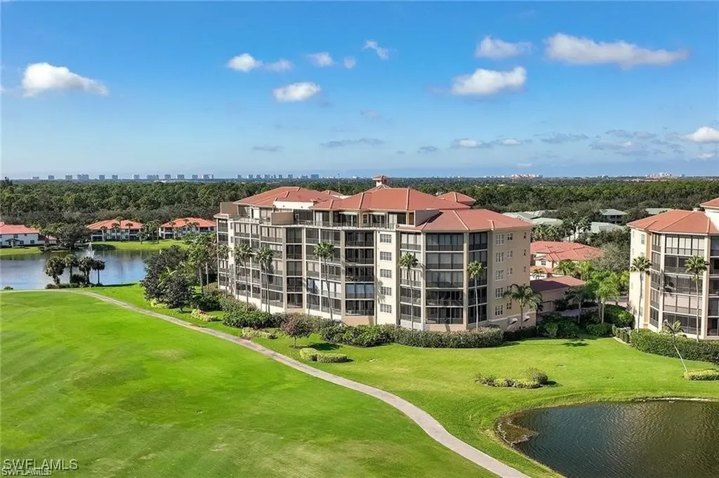 560 El Camino Real Naples FL 34119
