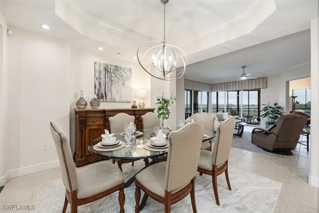 560 El Camino Real Naples FL 34119