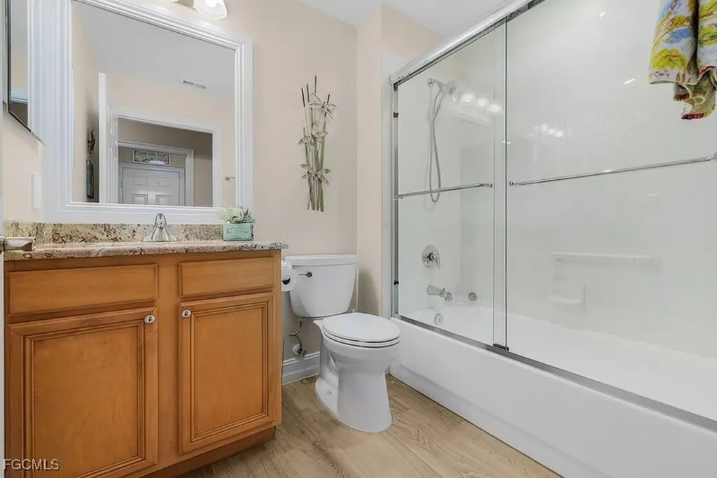 11065 Harbour Yacht Court Fort Myers FL 33908