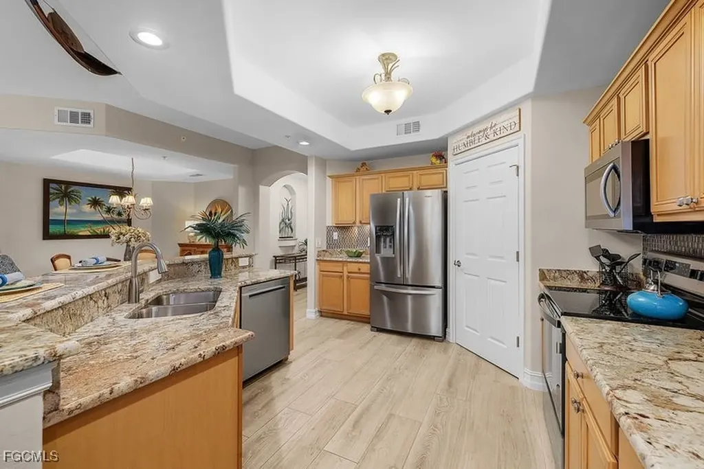 11065 Harbour Yacht Court Fort Myers FL 33908
