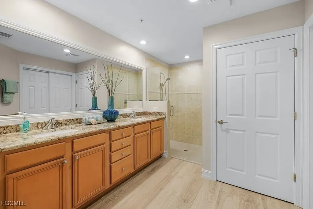 11065 Harbour Yacht Court Fort Myers FL 33908