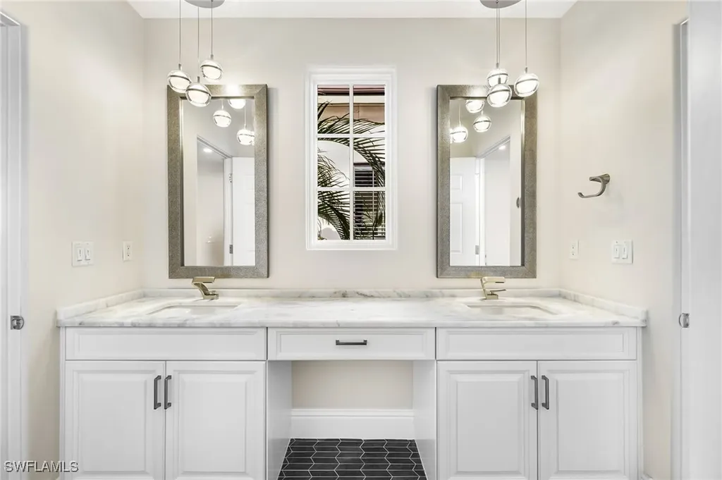18141 Via Portofino Way Miromar Lakes FL 33913