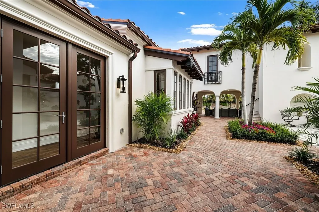 18141 Via Portofino Way Miromar Lakes FL 33913