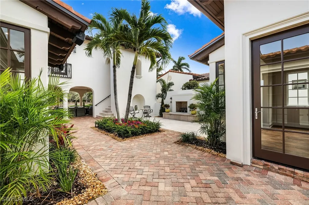 18141 Via Portofino Way Miromar Lakes FL 33913