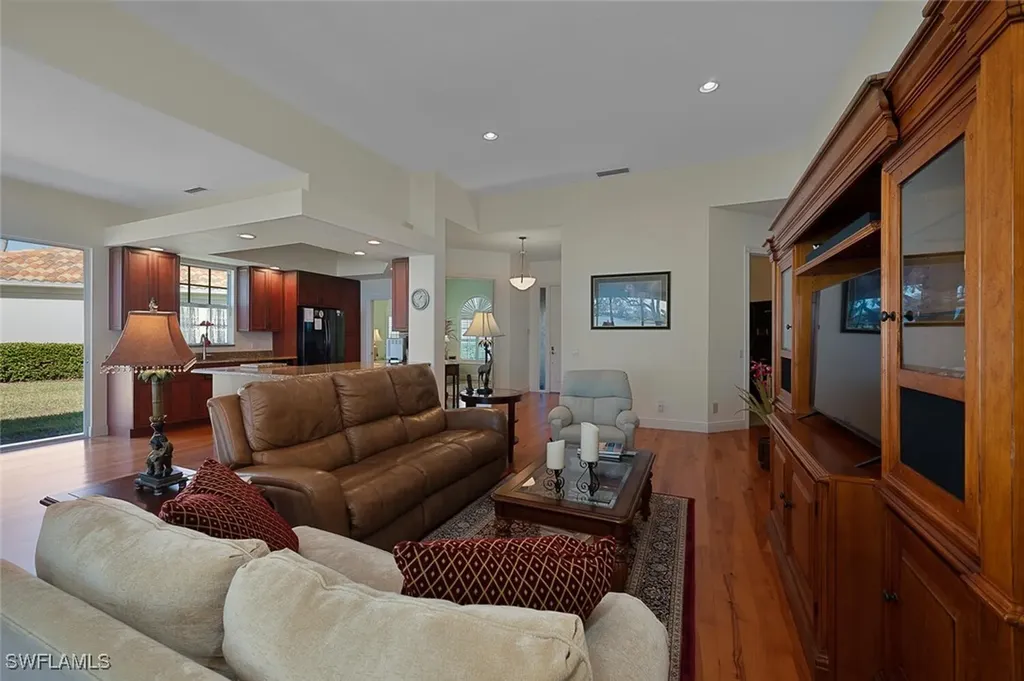 4957 San Pablo Court Naples FL 34109