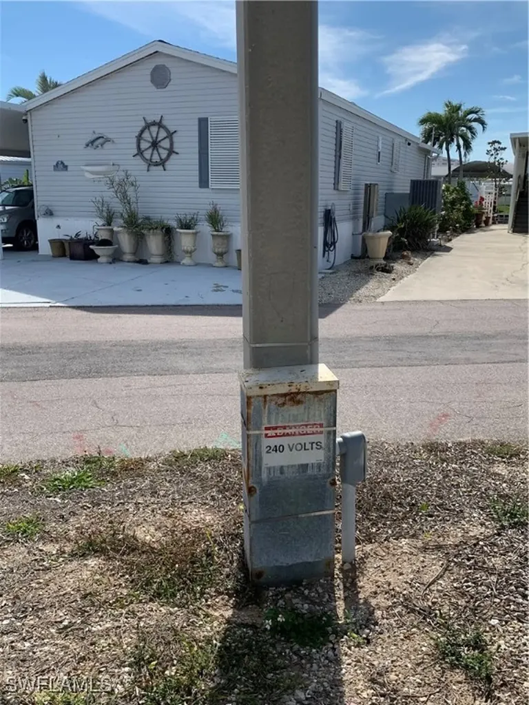 3872 Blueberry Lane St. James City FL 33956