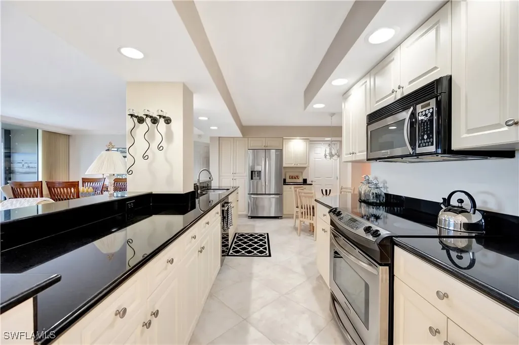 15 Bluebill Avenue Naples FL 34108