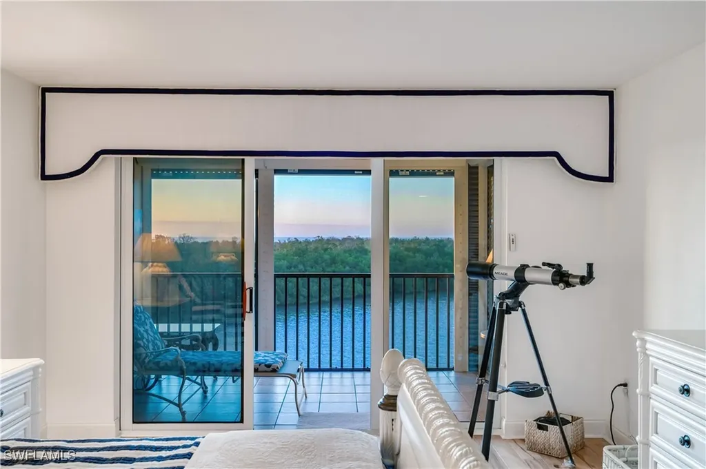 15 Bluebill Avenue Naples FL 34108