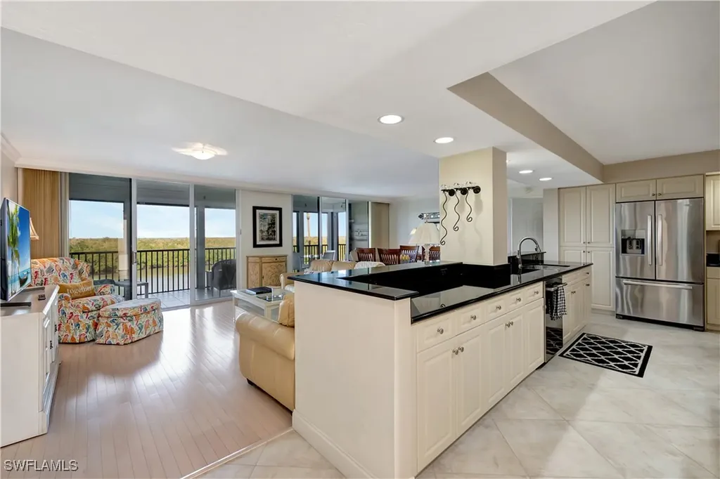15 Bluebill Avenue Naples FL 34108