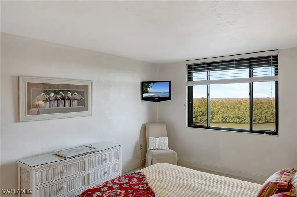 15 Bluebill Avenue Naples FL 34108