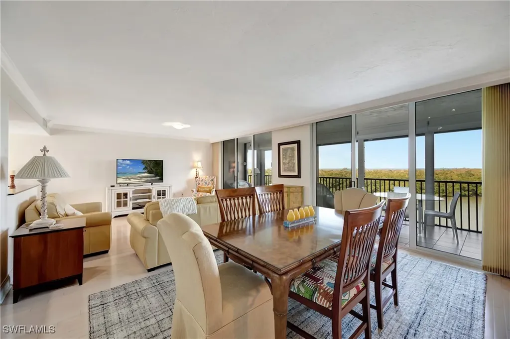 15 Bluebill Avenue Naples FL 34108