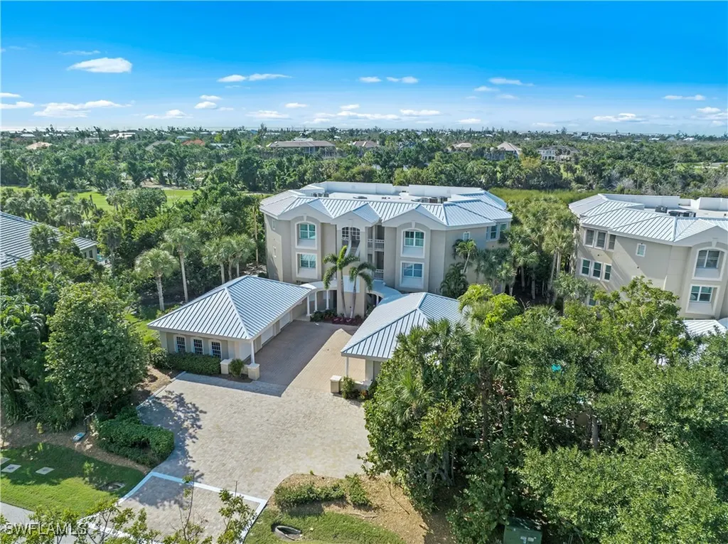 5657 Baltusrol Court Sanibel FL 33957
