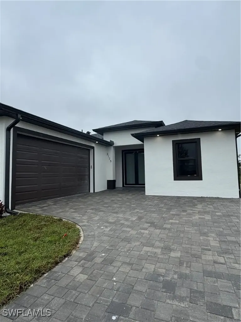 3125 10th Street SW Lehigh Acres FL 33976